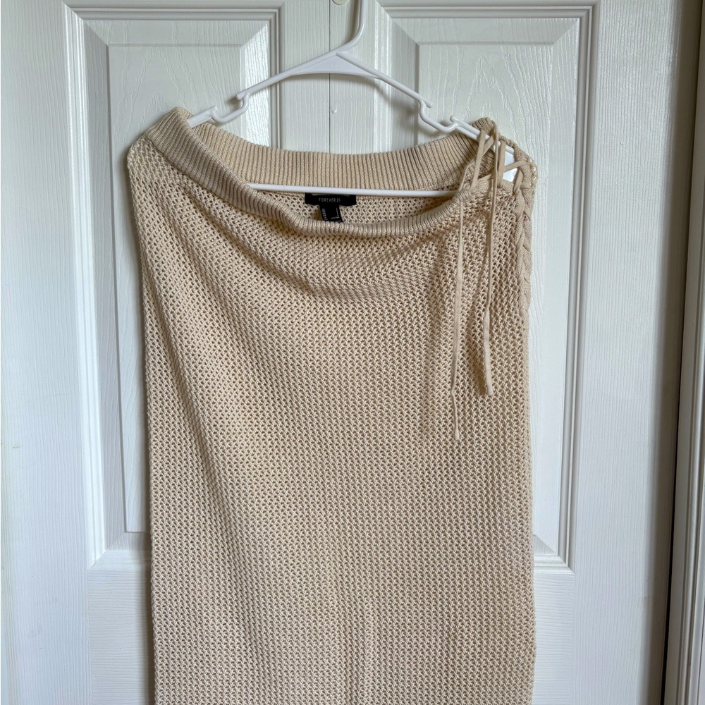 Forever 21 swimsuit coverup skirt